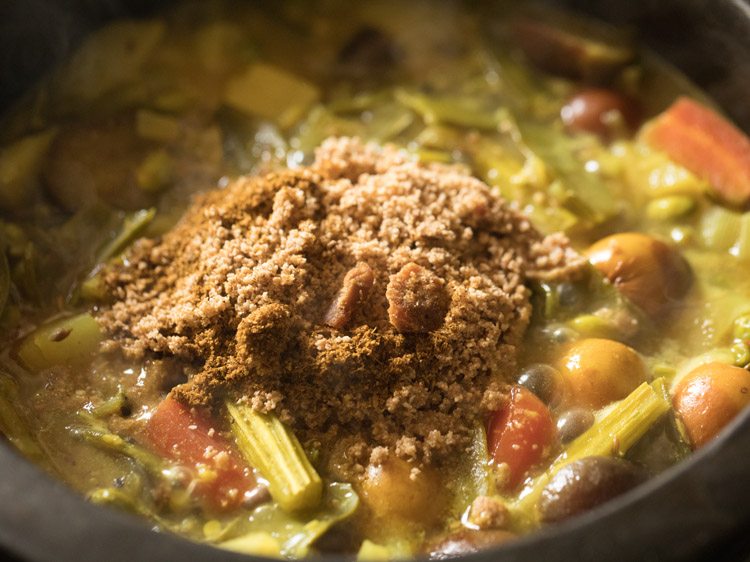 making bhogichi bhaji recipe