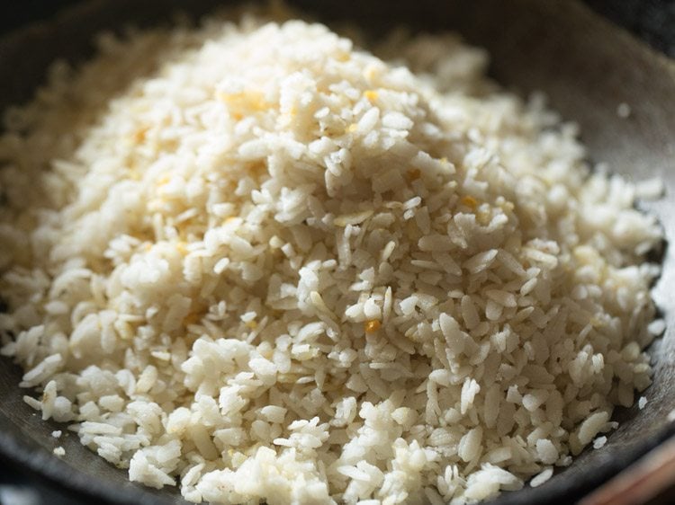 making Indori poha recipe