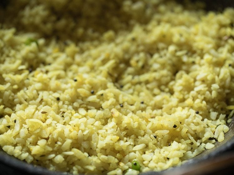 making Indori poha recipe