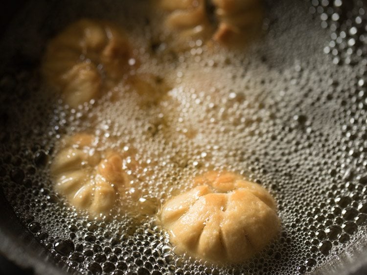 Gujarati lilva kachori recipe