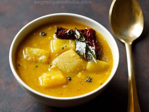 pumpkin sambar recipe, poosanikai sambar recipe, yellow pumpkin sambar recipe