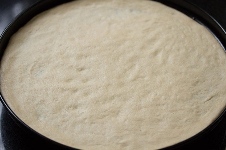 making thin crust pizza recipe