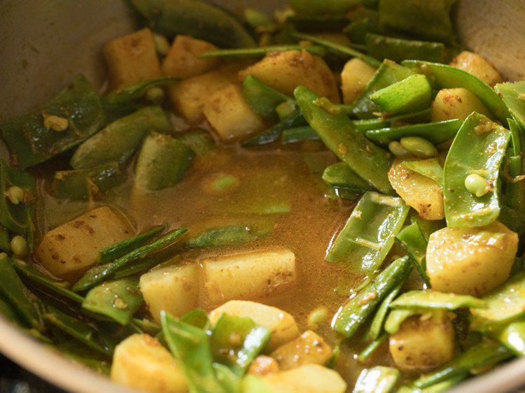 water added to pan or making papdi bhaji. 