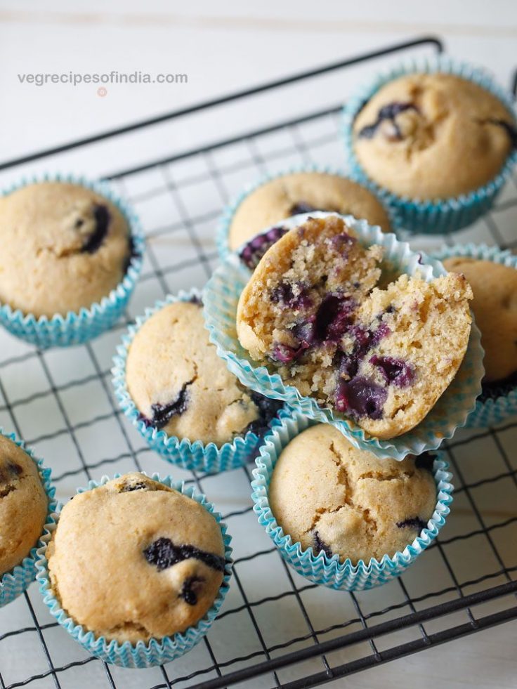 Blueberry Muffins (With Whole Wheat Flour) » Dassana's Veg Recipes