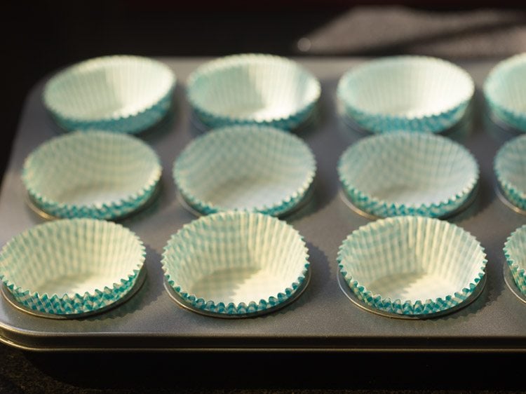 paper liners in a muffin tin