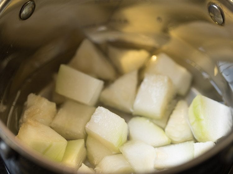 white pumpkin for making poricha kootu recipe