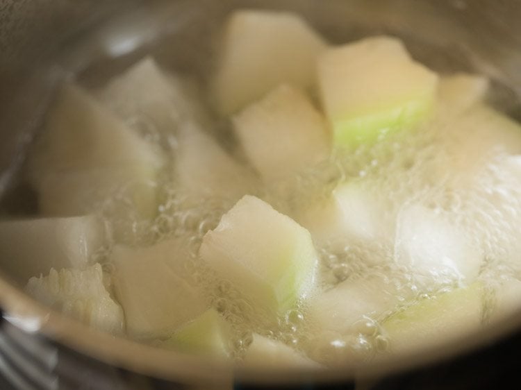 white pumpkin for making poricha kootu recipe