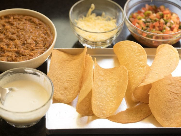 mise en place for filling vegetarian tacos. 