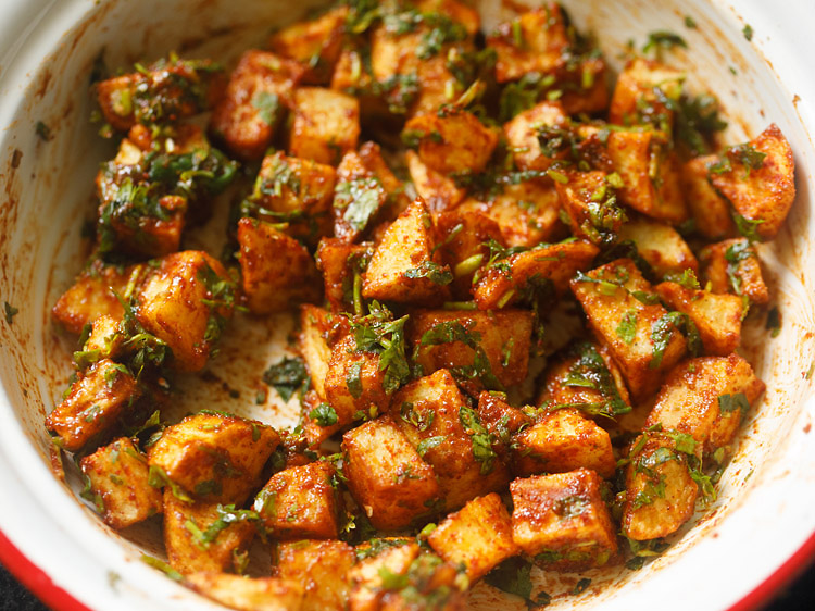 aloo chaat in a bowl