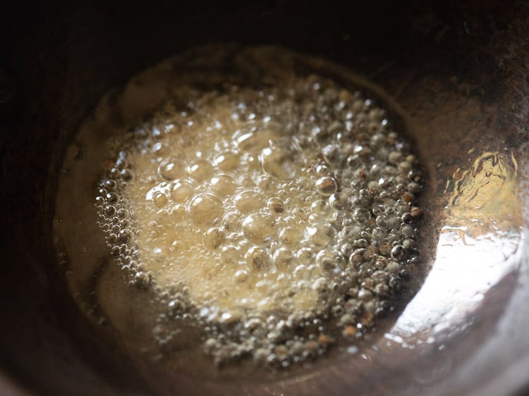 making ginger chutney