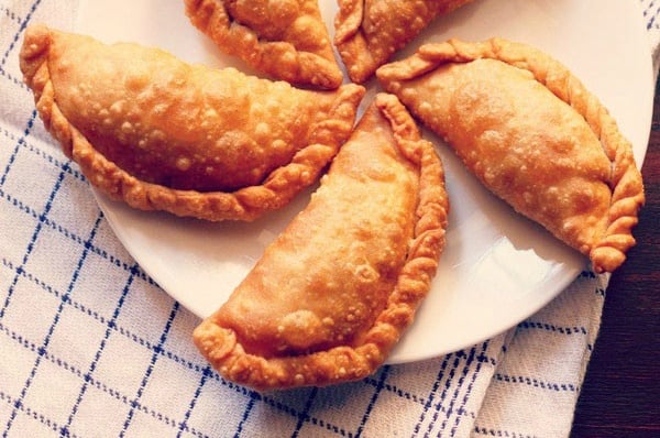 Gujiya Recipe (Fried & Baked)