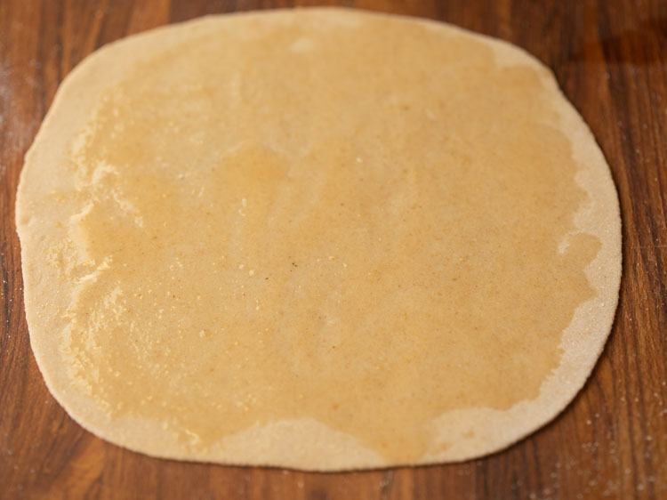 brushed roasted sesame oil on the rolled dough