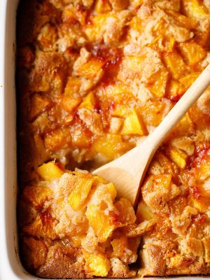 peach cobbler – how to make peach cobber | easy peach cobbler