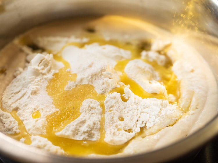 flour, olive oil and salt aded for making pizza dough