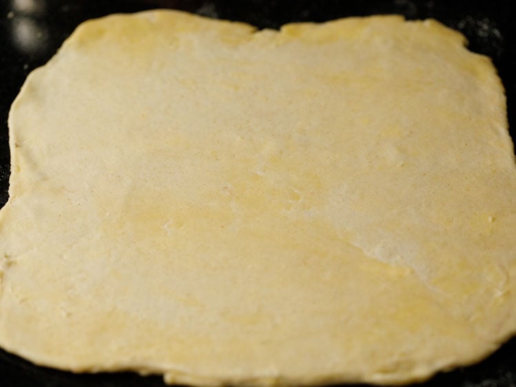 rectangle of homemade pie dough