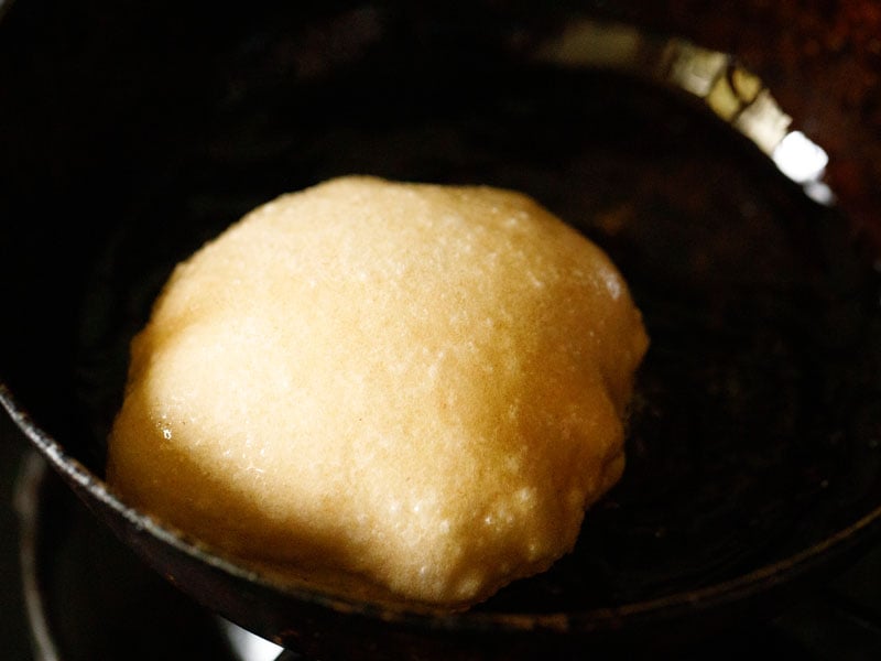 poori puffed up completely