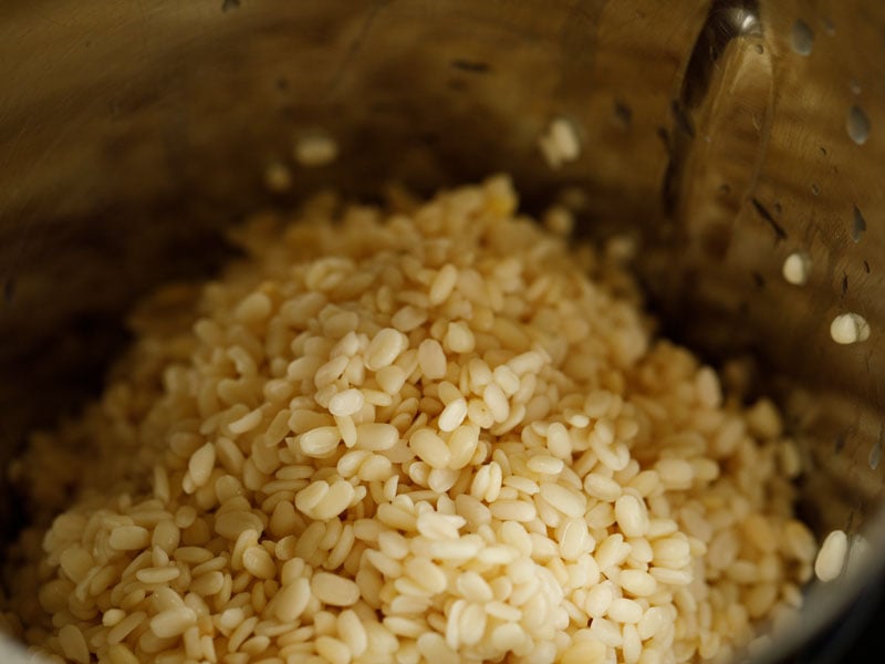 drained lentils placed in a blender