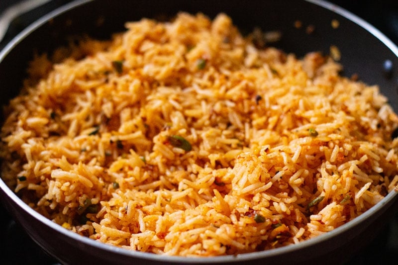 schezwan fried rice ready to be served