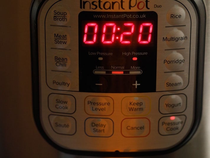 instant pot set to 20 minutes on high pressure