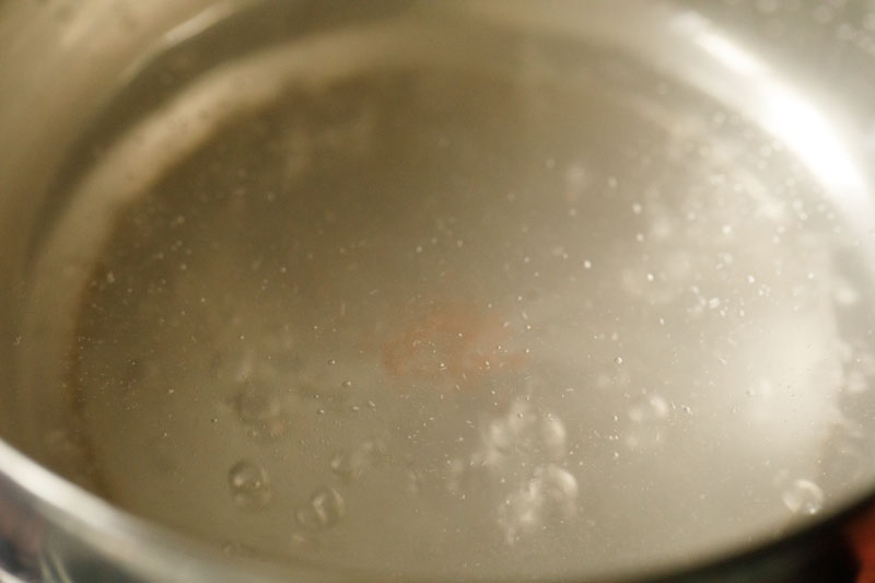 water boiling in stock pot