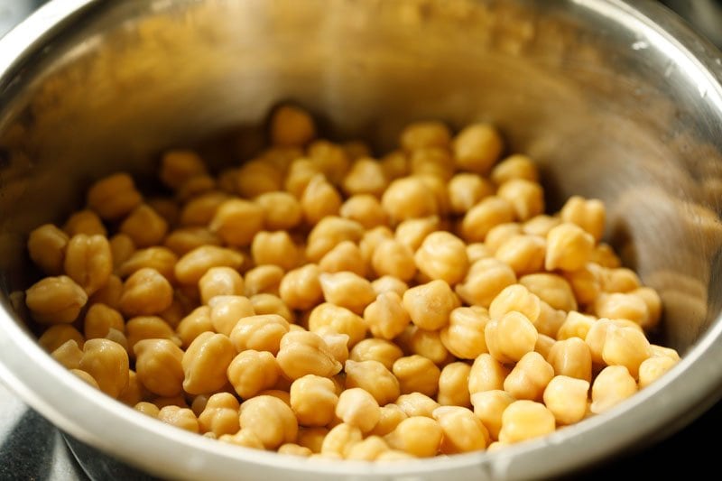 soaked and drained chickpeas