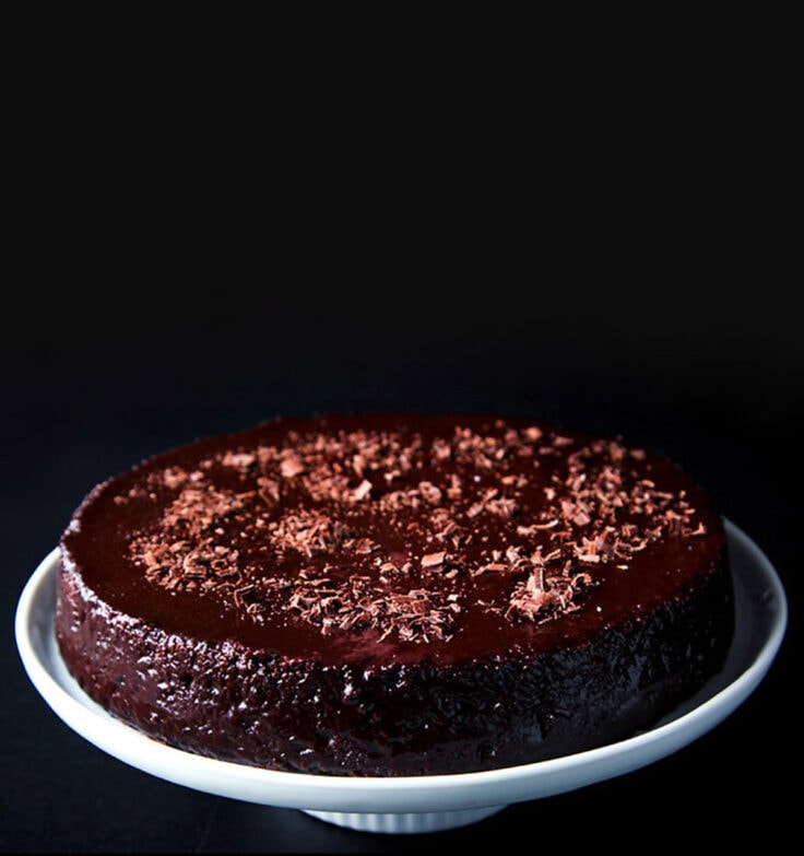 Moist Eggless Chocolate Cake Recipe