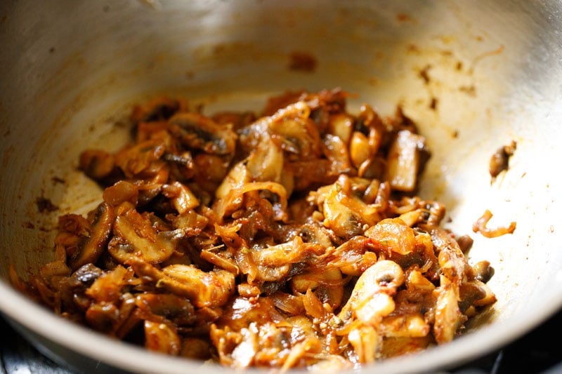 vegetarian quesadilla filling after mixing in spices