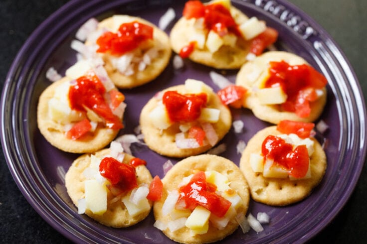 Sev Puri (Authentic Mumbai Style) » Dassana's Veg Recipes