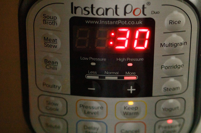 cooking dried white peas in an instant pot - setting time