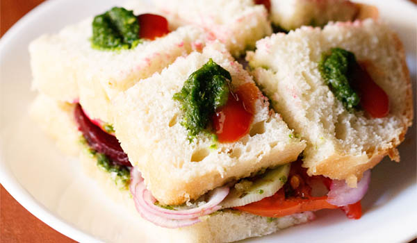 Sandwich Recipe (Bombay Veg Sandwich)