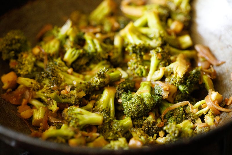 broccoli stir fry with onions