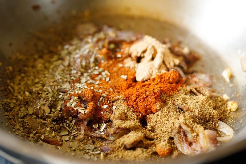 spices added to pan