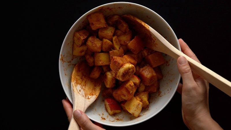 Seasoning mixed with fruit