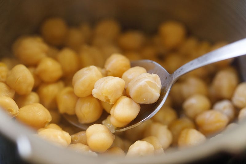 cooked chickpeas