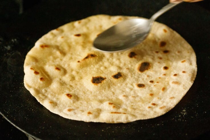 Chada Roti Roti Recipe | Chapati Recipe | Phulka Recipe - Dassana’s Veg Recipes