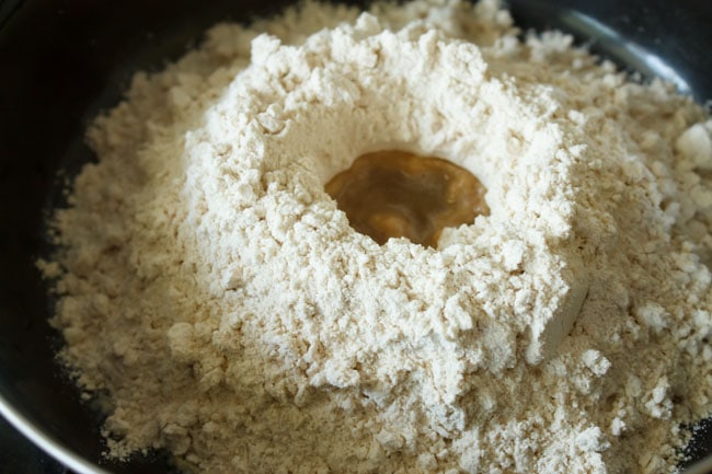 wheat flour with oil in the center
