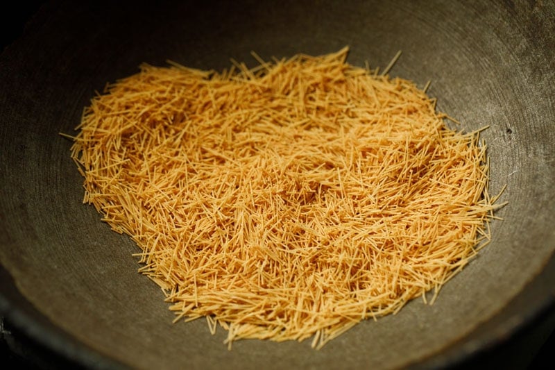 toasted vermicelli are golden