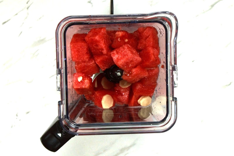 watermelon cubes, ginger and water in blender