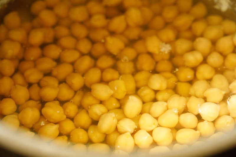cooked chickpeas. 