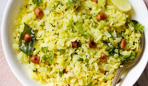 Poha Recipe For Breakfast | Kanda Poha