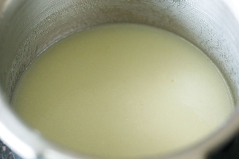 creamy lauki soup in cooker.
