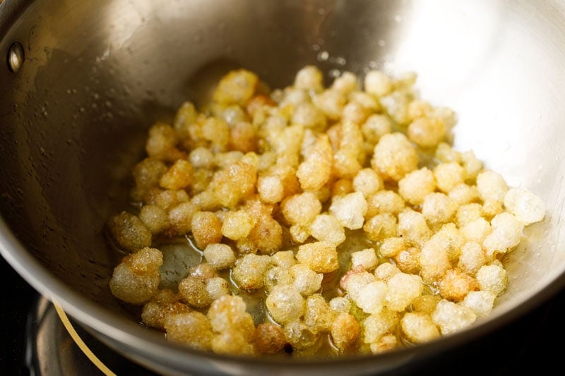 well fried and puffed gond for pinni recipe. 