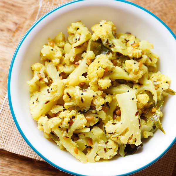 Cauliflower Poriyal (South Indian Cauliflower Stir Fry)