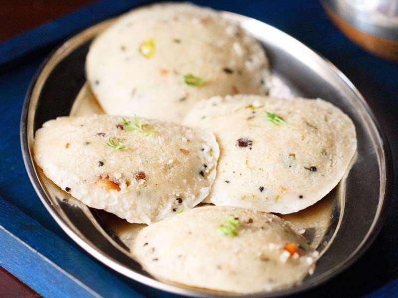 Oats Idli Recipe (Requires No Fermentation)