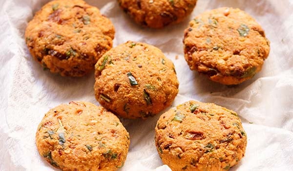 Masala Vada Recipe (Street Style) – Dassana's Veg Recipe